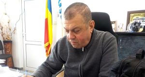 Uricani. “Voi continua programul asumat în campania electorală”, promite Dănuț Buhăescu
