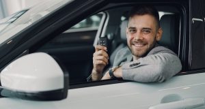 Topul beneficiilor închirierii unei mașini pentru turiști și călătoriile de business